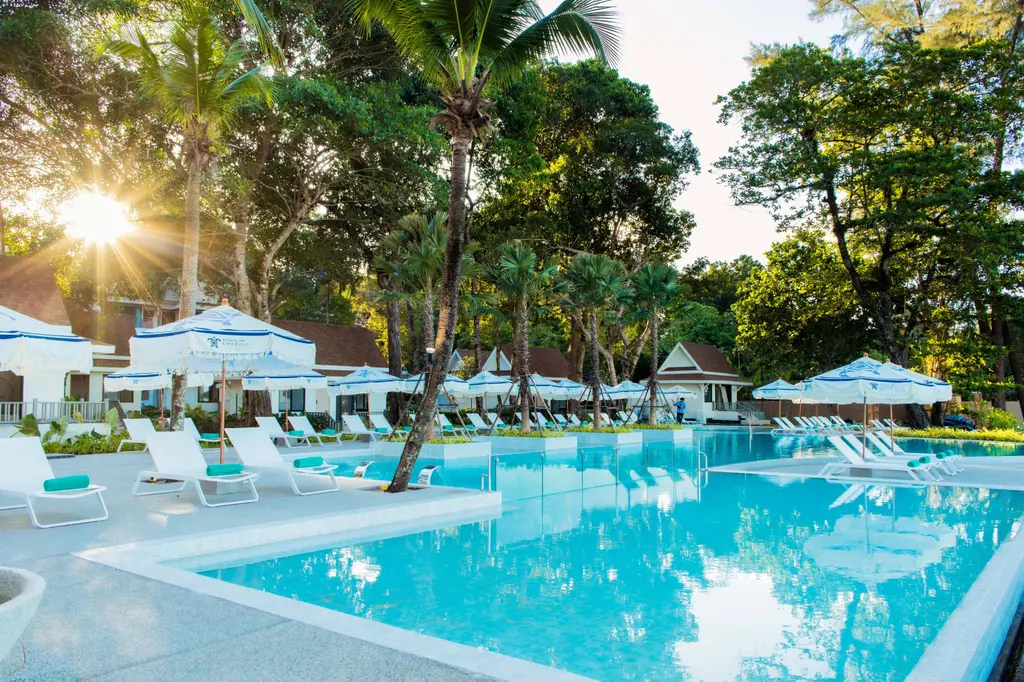 Khaolak Emerald Beach Resort & Spa image 2