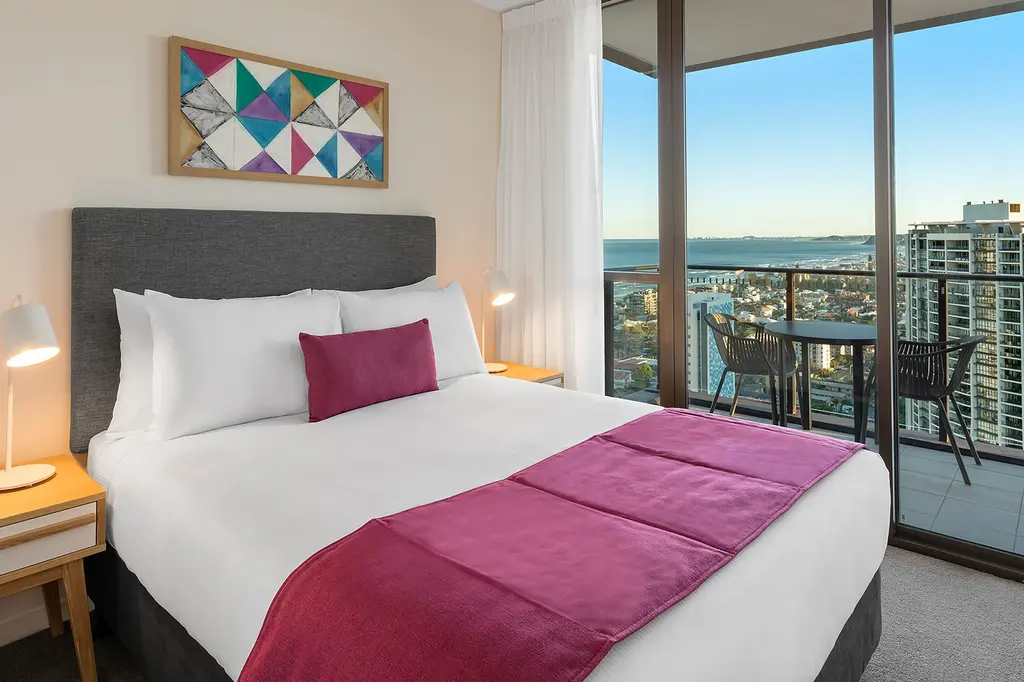 Avani Broadbeach Residences image 7
