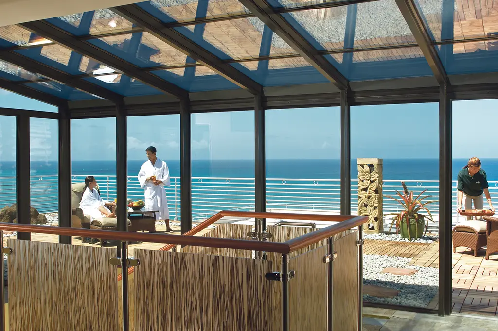 Outrigger Waikiki Beach Resort image 9