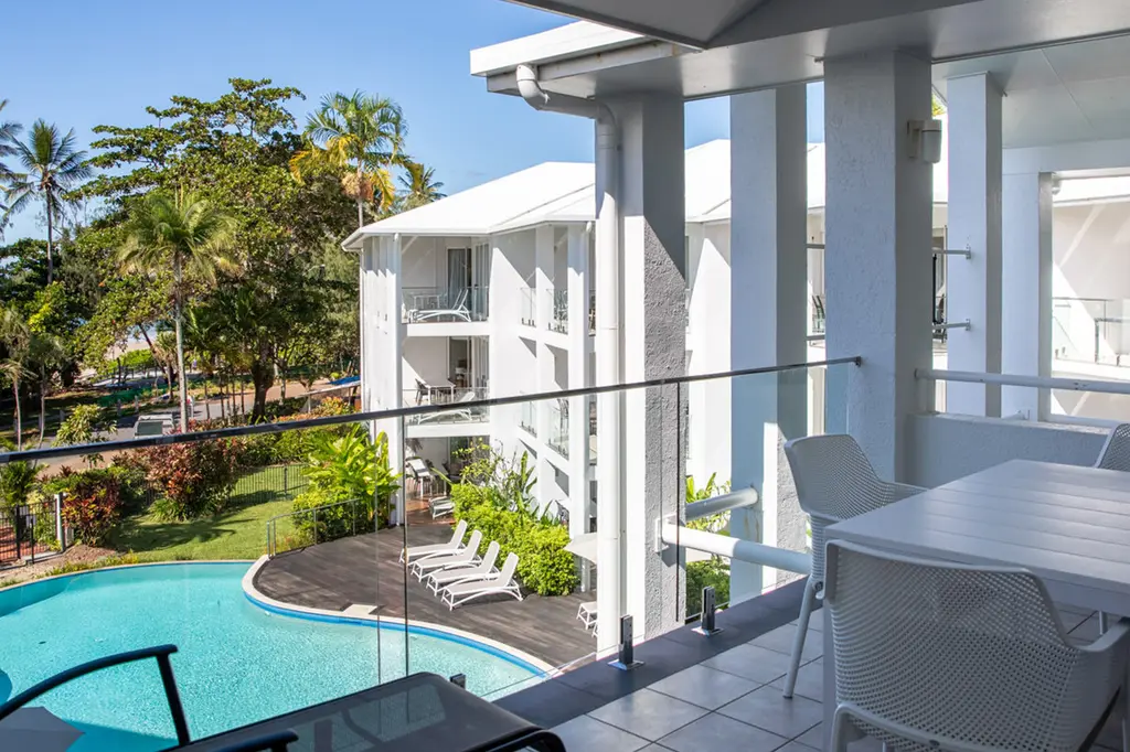 Beaches Port Douglas image 9