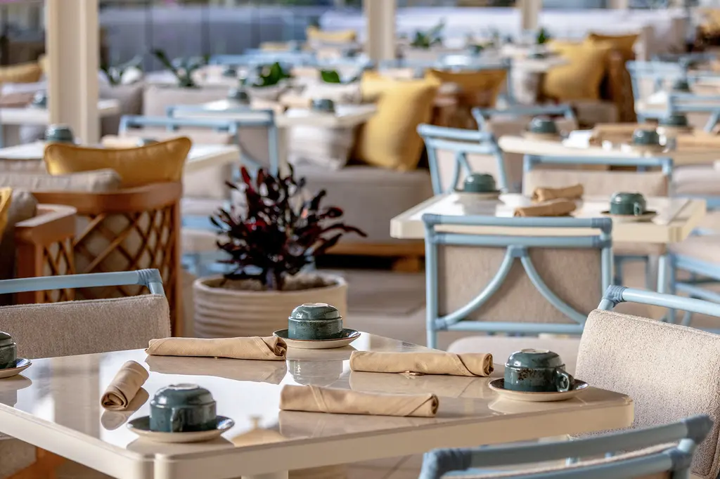 Ka La'i Waikiki Beach, LXR Hotels & Resorts image 10