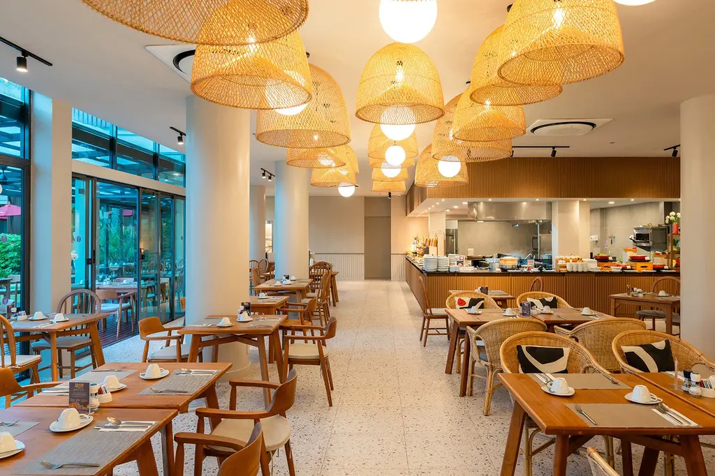 Ramada Resort by Wyndham Khao Lak image 11