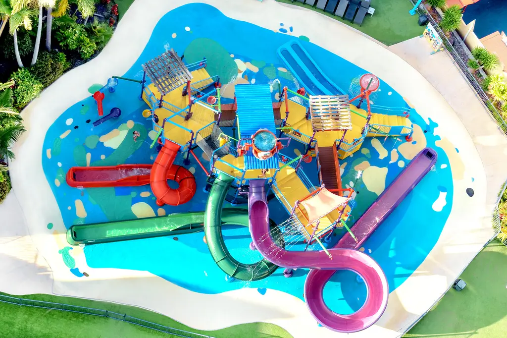 Paradise Resort Gold Coast image 13
