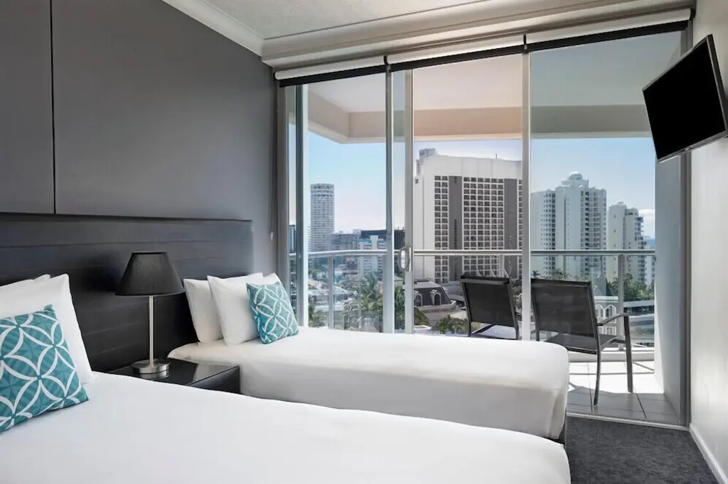 Mantra Towers of Chevron Surfers Paradise image 11