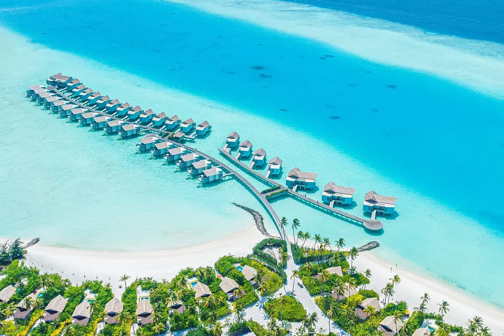 Hard Rock Hotel Maldives image 4