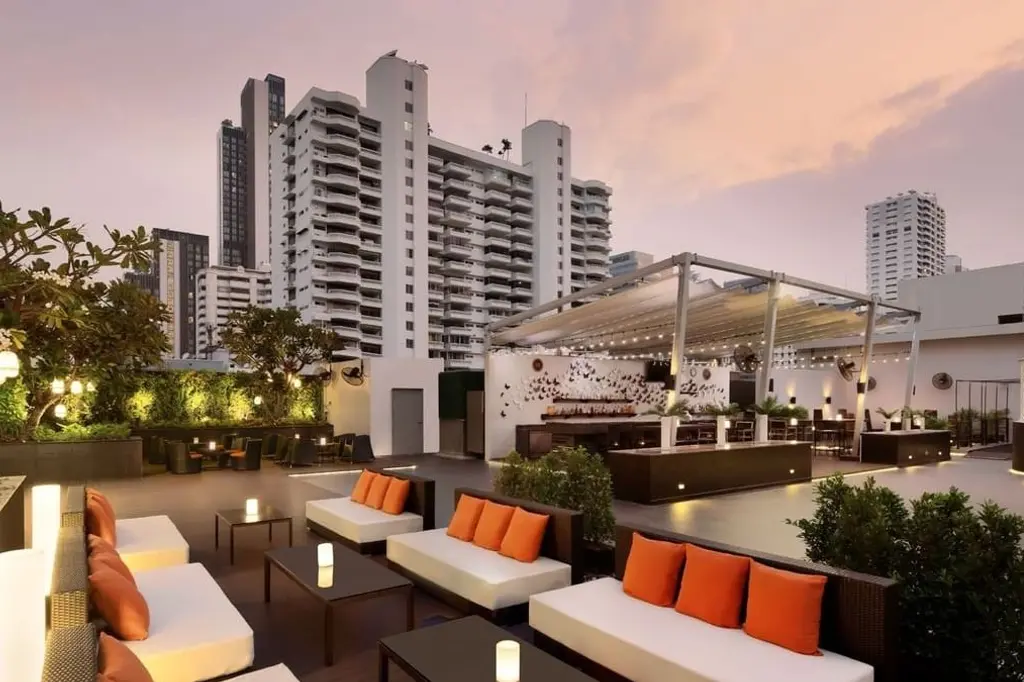 Paradox Bangkok Sukhumvit image 1