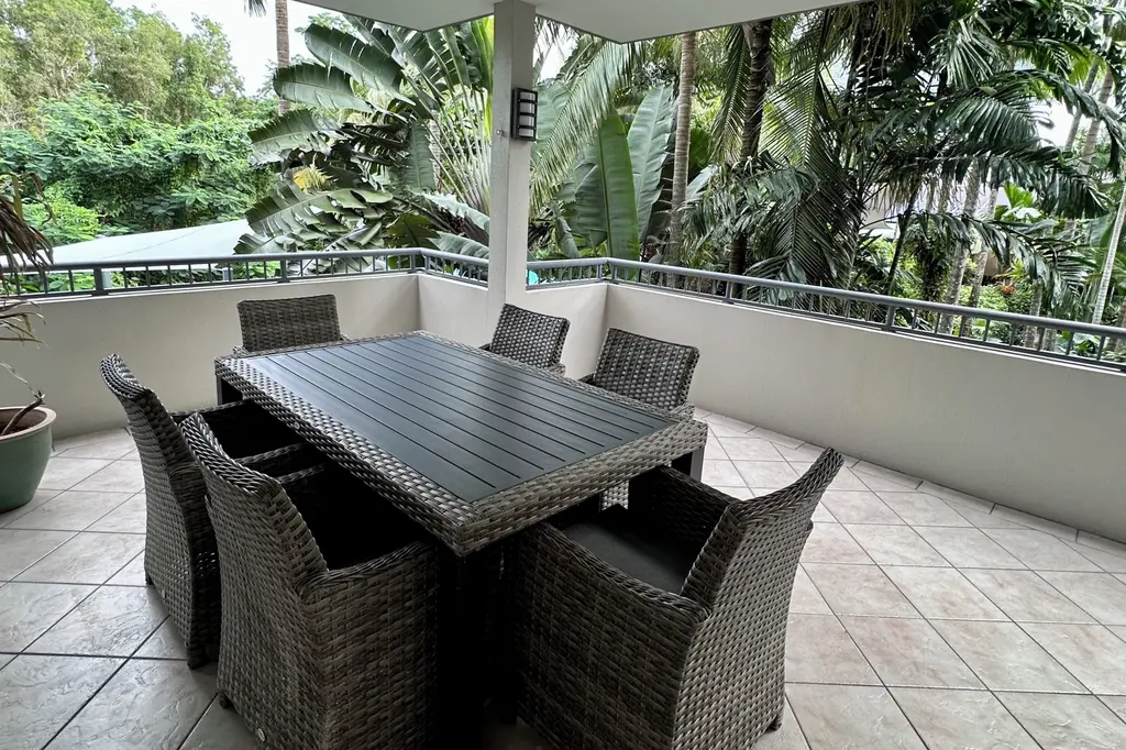 Oasis at Palm Cove image 12