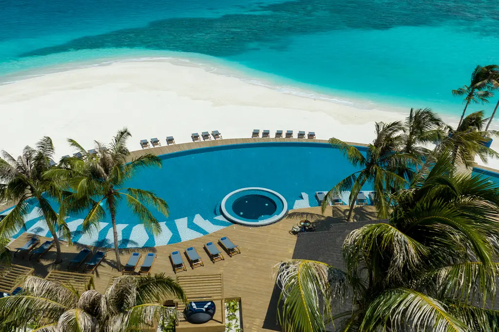 Avani+ Fares Maldives Resort image 7