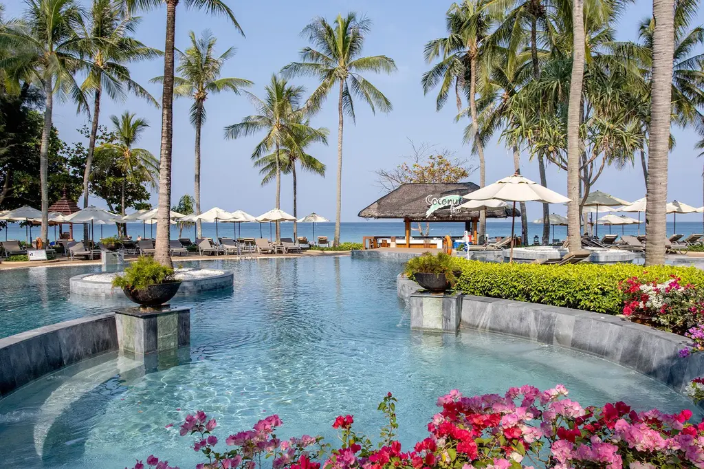 Katathani Phuket Beach Resort image 9
