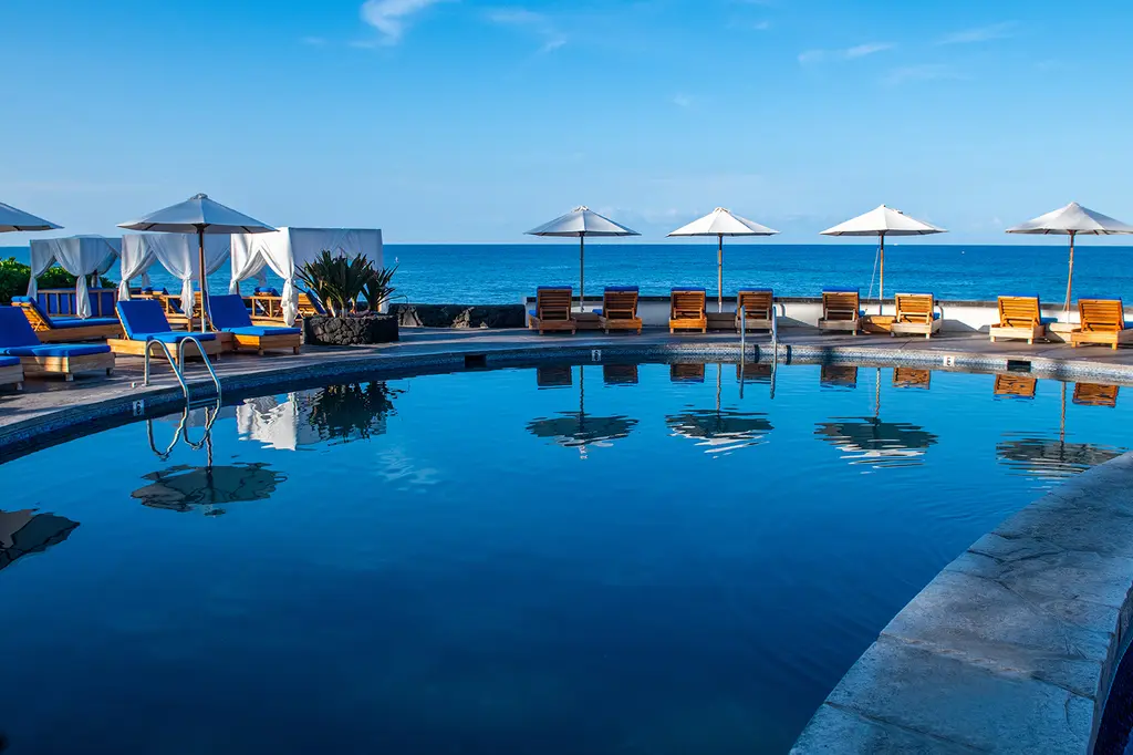 Royal Kona Resort image 2