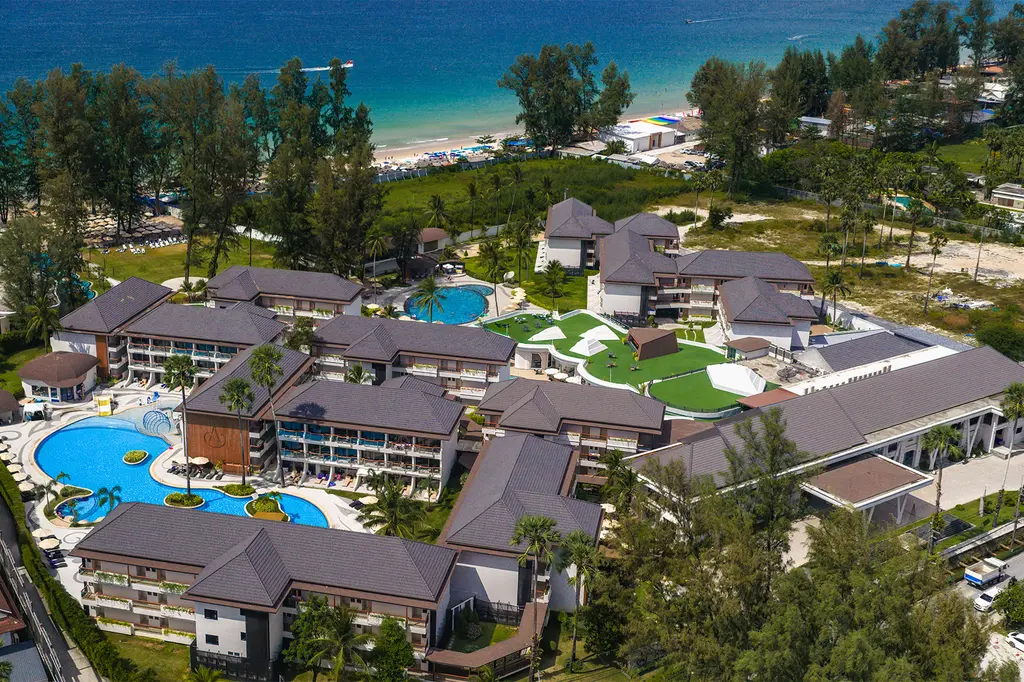 Amora Beach Resort Phuket image 8