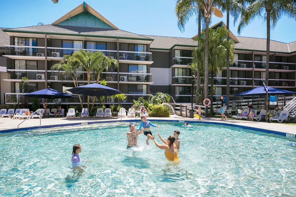 Paradise Resort Gold Coast image 10