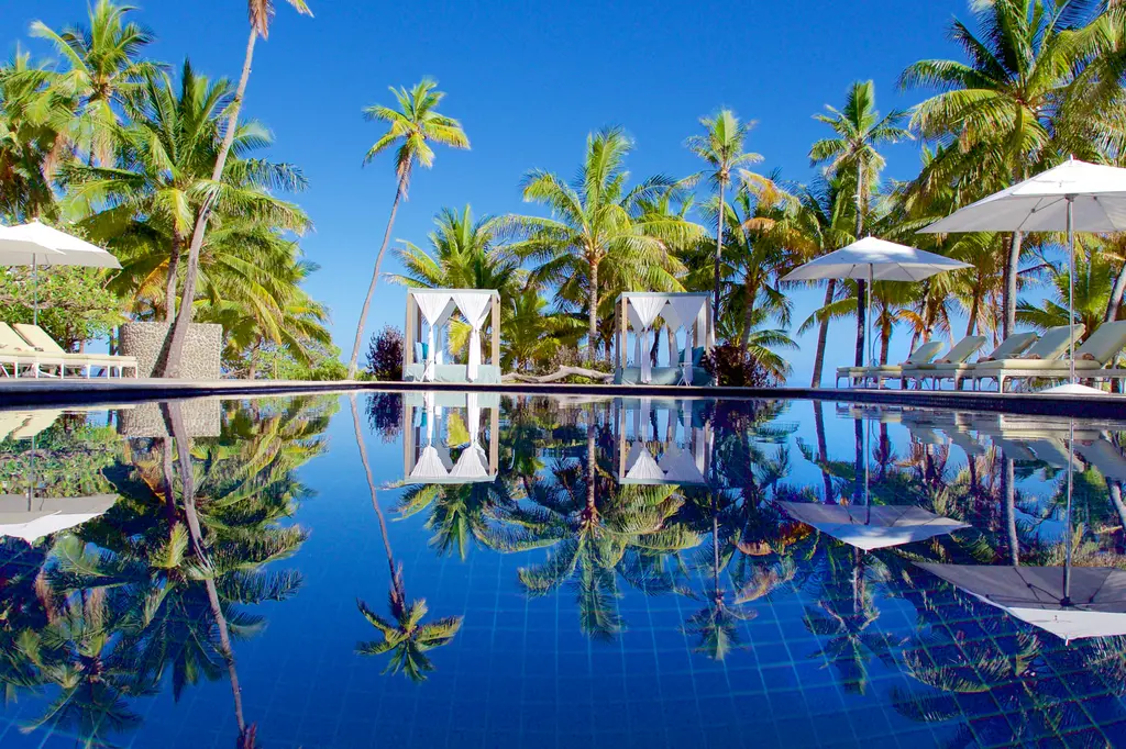 VOMO Island Fiji image 2