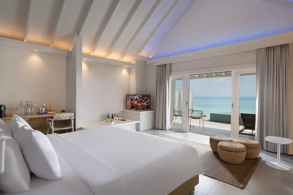 The Standard, Maldives image 3