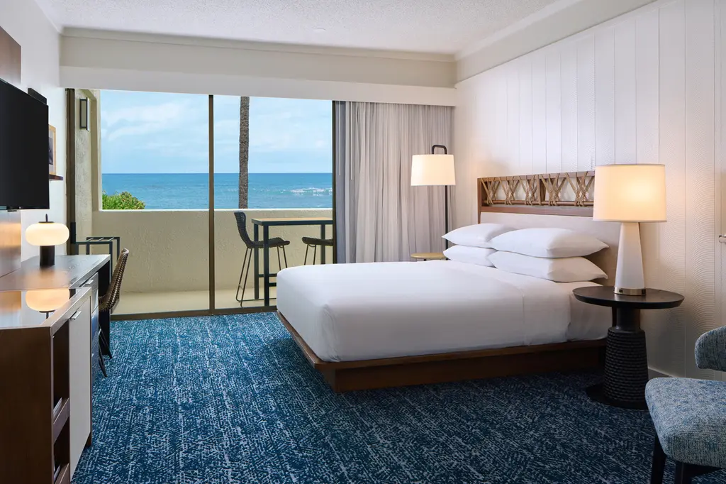 OUTRIGGER Kona Resort & Spa image 3