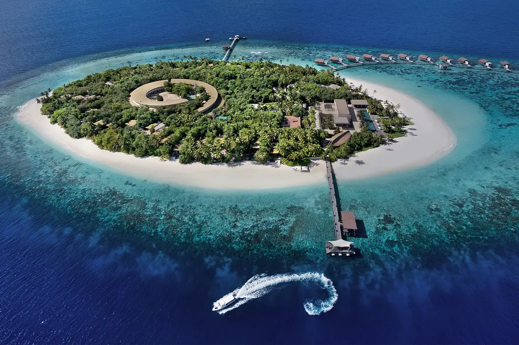 Park Hyatt Maldives Hadahaa image 1