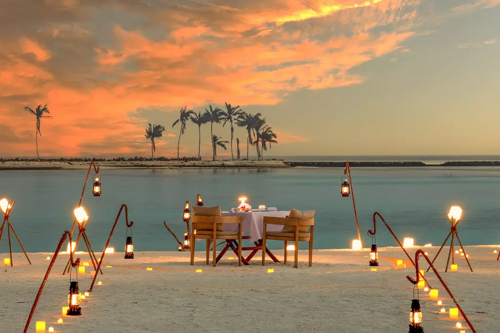 Kuda Villingili Resort Maldives image 9