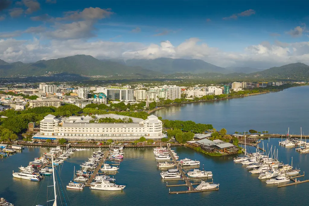 Shangri-La The Marina, Cairns image 9