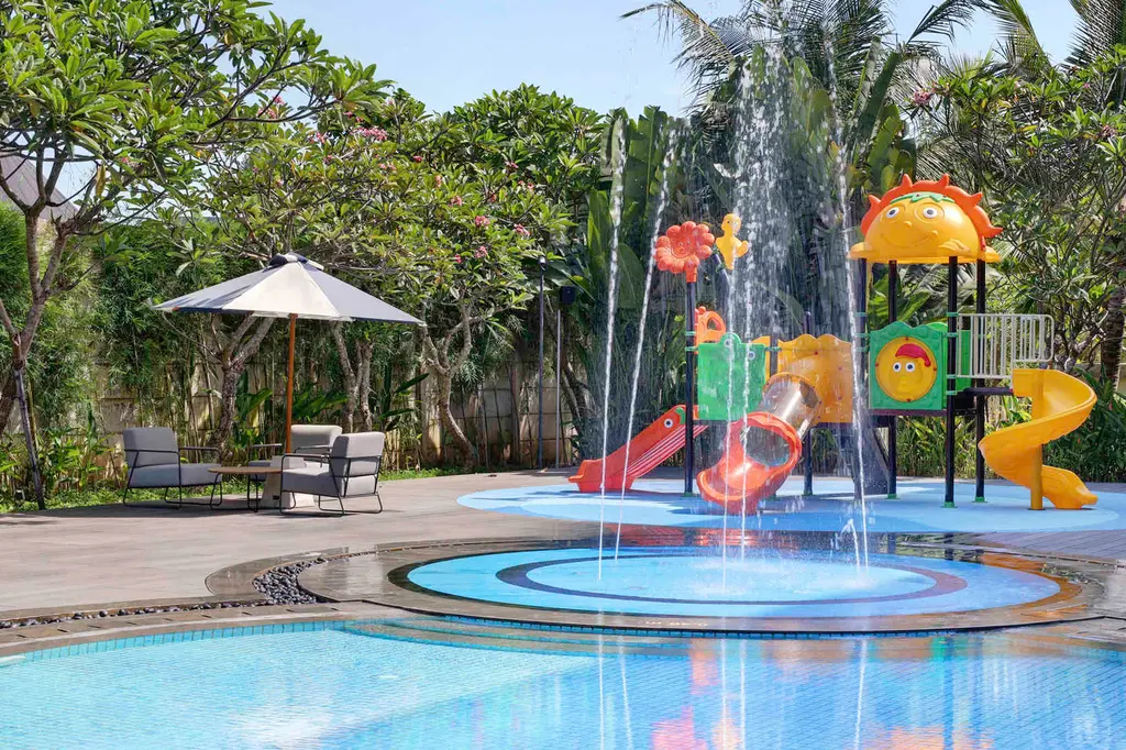 Grand Mercure Bali Seminyak image 2