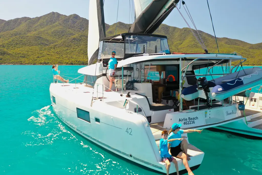 Portland Roads – Sailing the Whitsundays image 5