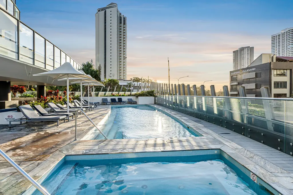 Rhapsody Resort image 4