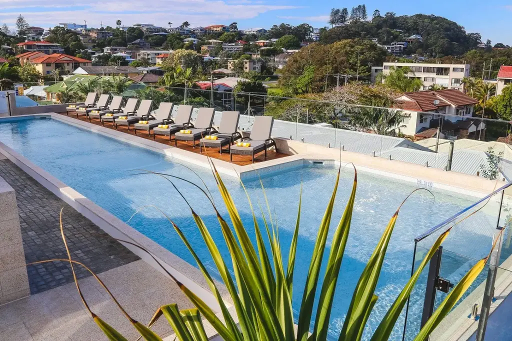 Iconic Kirra Beach Resort image 2