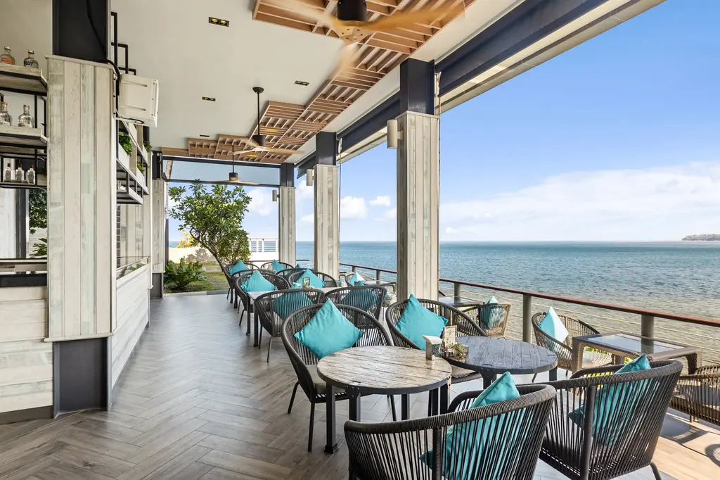 Cape Sienna Phuket Gourmet Hotel & Villas image 12