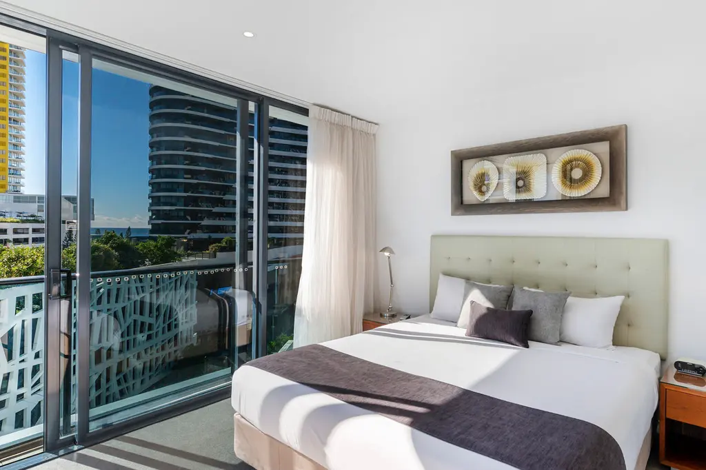 Peppers Broadbeach image 3